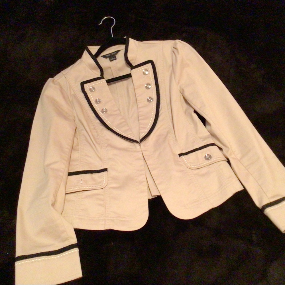 Jacket - Picture 2 of 2